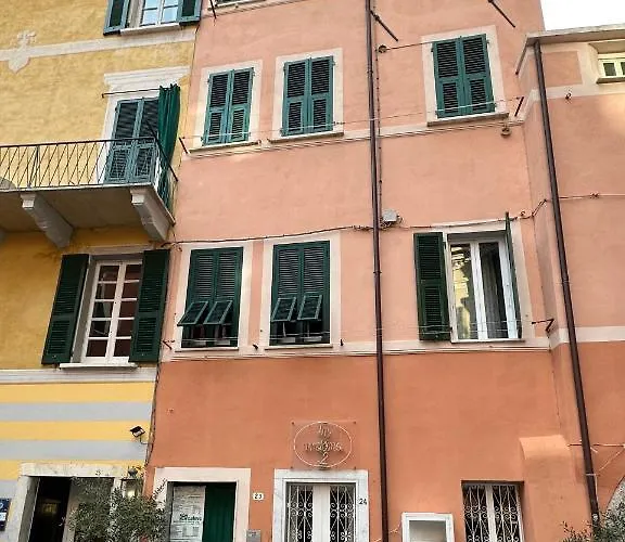 Elegante Stanza Rossa Mottino23 3* Lerici